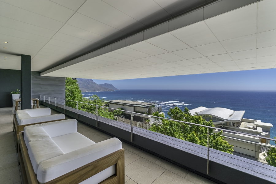 5 Bedroom Property for Sale in Clifton Western Cape